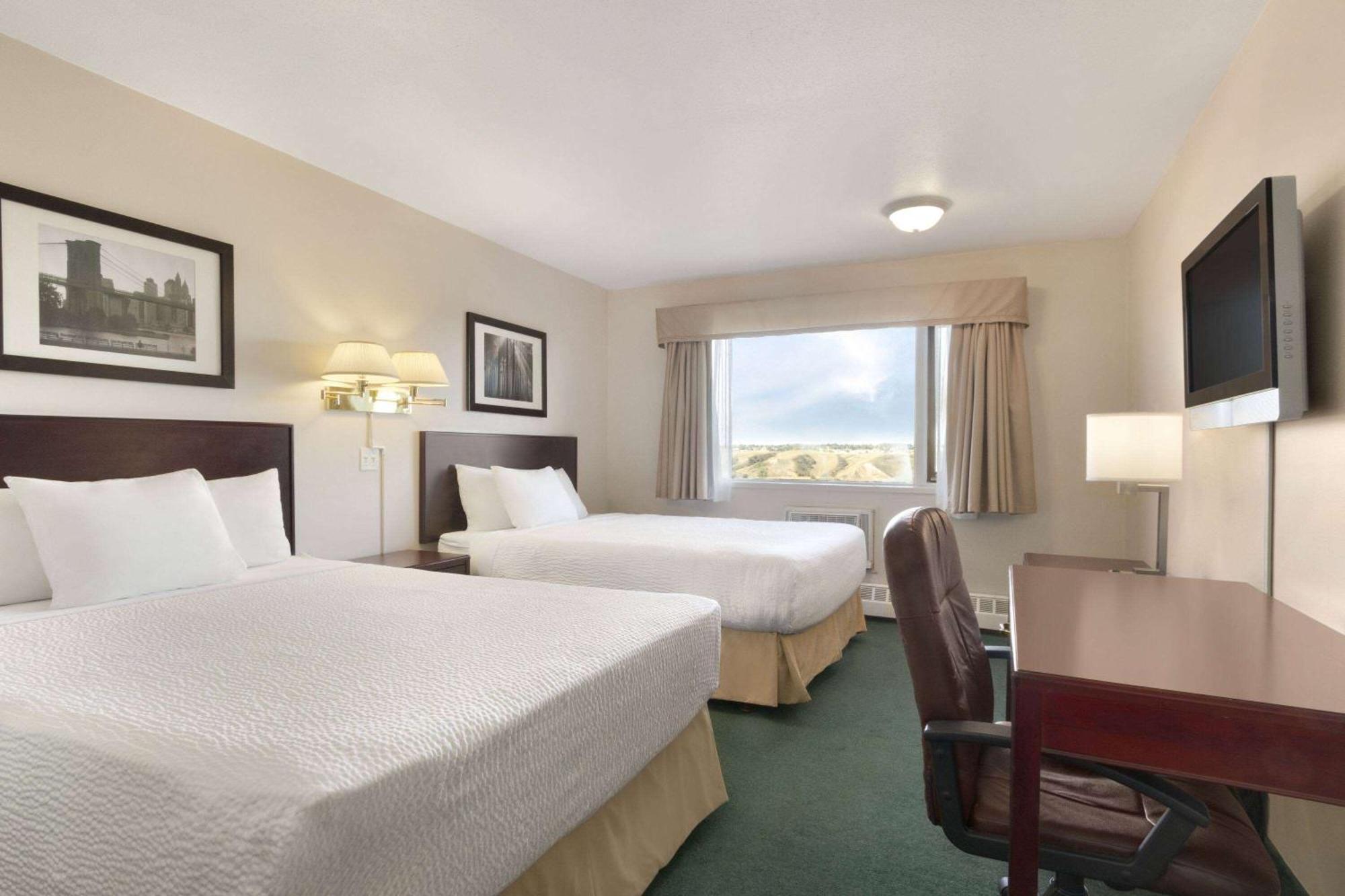 Days By Wyndham Hotel