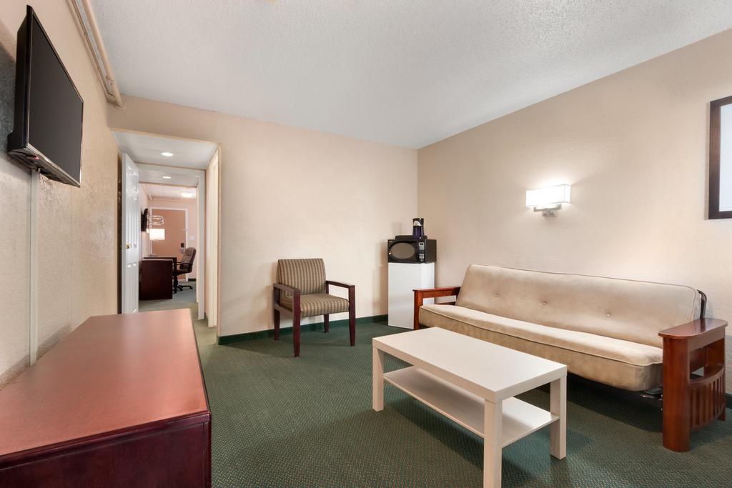 Hotel Days By Wyndham